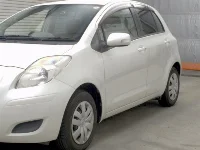 Цена авто Toyota Vitz с аукционов Японии, номер кузова SCP90, пробег 71 000, оценка 6