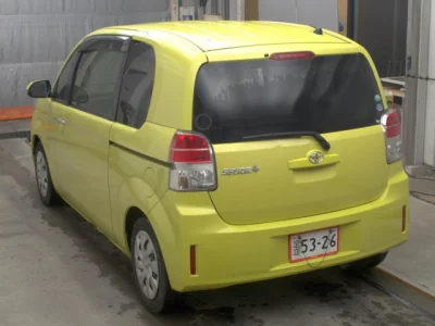 TOYOTA SPADE