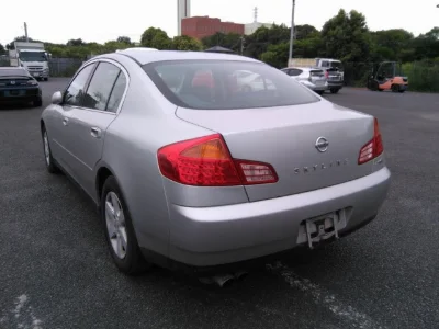 NISSAN SKYLINE