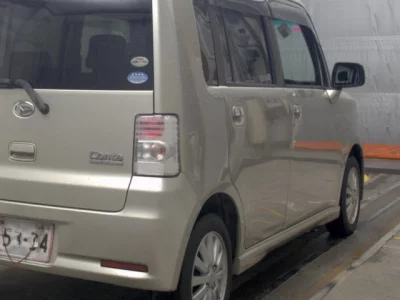 DAIHATSU MOVE CONTE
