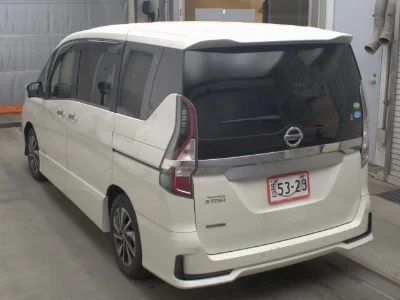 NISSAN SERENA
