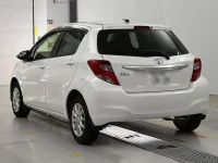 Цена авто Toyota Vitz с аукционов Японии, номер кузова KSP130, пробег 72 000, оценка 4
