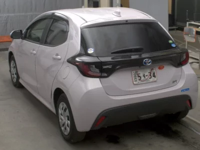 TOYOTA YARIS