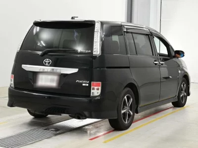 TOYOTA ISIS