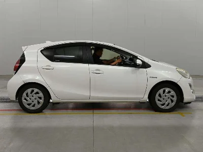 Статистика аукционов Toyota Aqua