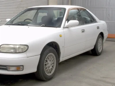 NISSAN BLUEBIRD