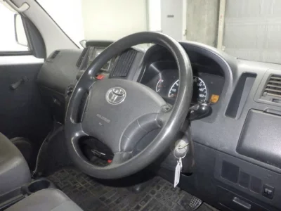 TOYOTA LITE ACE VAN