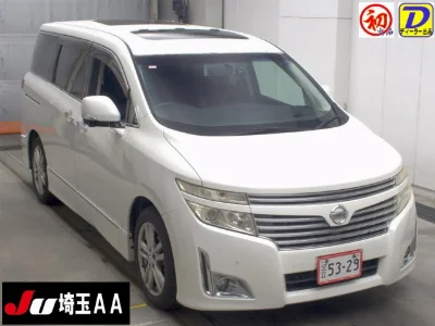 NISSAN ELGRAND