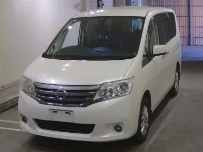NISSAN SERENA