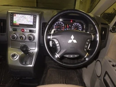 MITSUBISHI DELICA D5