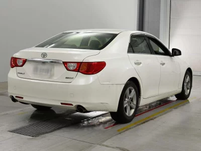 TOYOTA MARK X