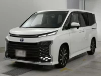 Цена авто Toyota Voxy с аукционов Японии, номер кузова ZWR90W, пробег 24 000, оценка 1