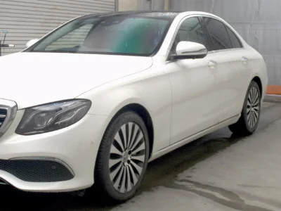MERCEDES BENZ E CLASS