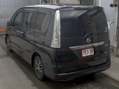 NISSAN SERENA