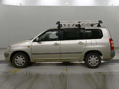 TOYOTA SUCCEED