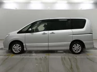Цена авто Nissan Serena с аукционов Японии, номер кузова FNC26, пробег 133 000, оценка 2