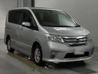 Цена авто Nissan Serena с аукционов Японии, номер кузова FNC26, пробег 133 000, оценка 2