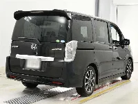 Цена авто Honda Stepwgn с аукционов Японии, номер кузова RK5, пробег 123 000, оценка 8