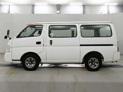 NISSAN CARAVAN