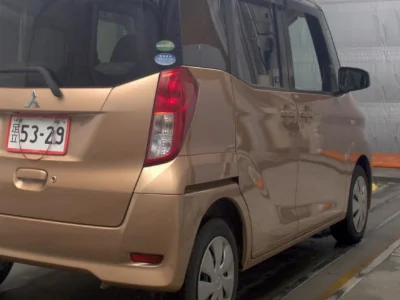 MITSUBISHI EK SPACE