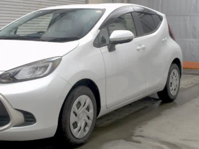 Статистика аукционов Toyota Aqua