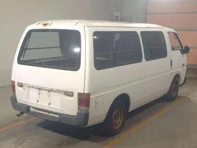 ISUZU FARGO VAN 2