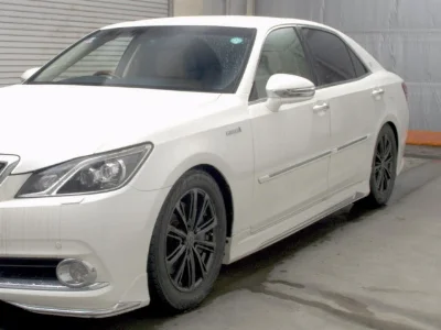 Toyota CROWN MAJESTA