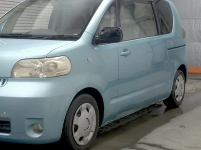 TOYOTA PORTE