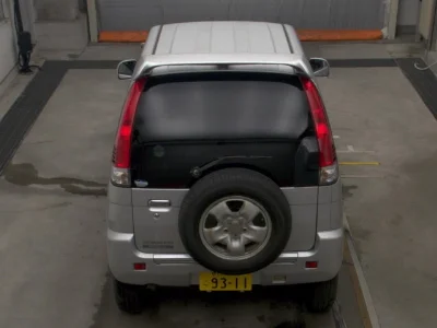 DAIHATSU TERIOS KID