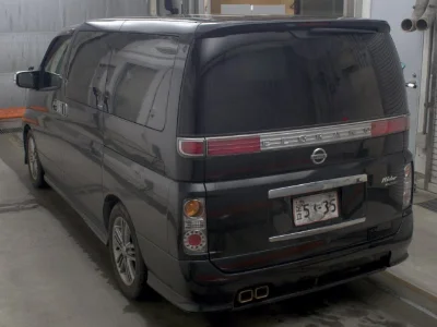 NISSAN ELGRAND