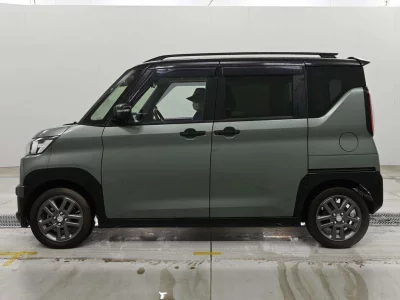 Mitsubishi Delica Mini