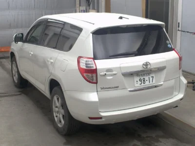 TOYOTA VANGUARD