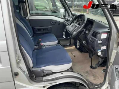 SUBARU SAMBAR VAN