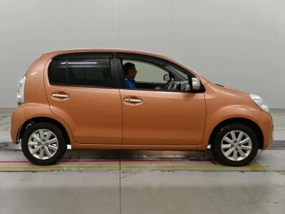 TOYOTA PASSO