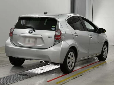 Статистика аукционов Toyota Aqua