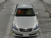 Цена авто Toyota Crown с аукционов Японии, номер кузова GRS200, пробег 88 000, оценка 3