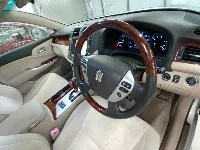 Цена авто Toyota Crown с аукционов Японии, номер кузова GRS200, пробег 88 000, оценка 3