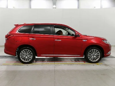 MITSUBISHI OUTLANDER PHEV
