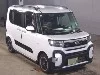 DAIHATSU TANTO FUN CROSS