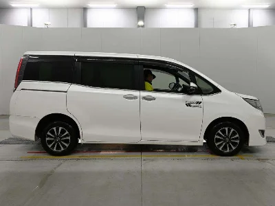 TOYOTA ESQUIRE