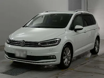 VOLKSWAGEN GOLF TOURAN