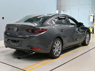 MAZDA MAZDA3