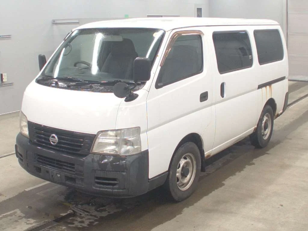 Nissan Caravan 2005