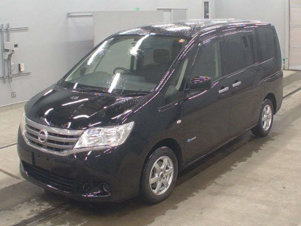 Nissan Serena 2012