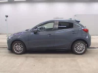 Цена авто Mazda Mazda2 с аукционов Японии, номер кузова DJ5FS, пробег 123 000, оценка 8