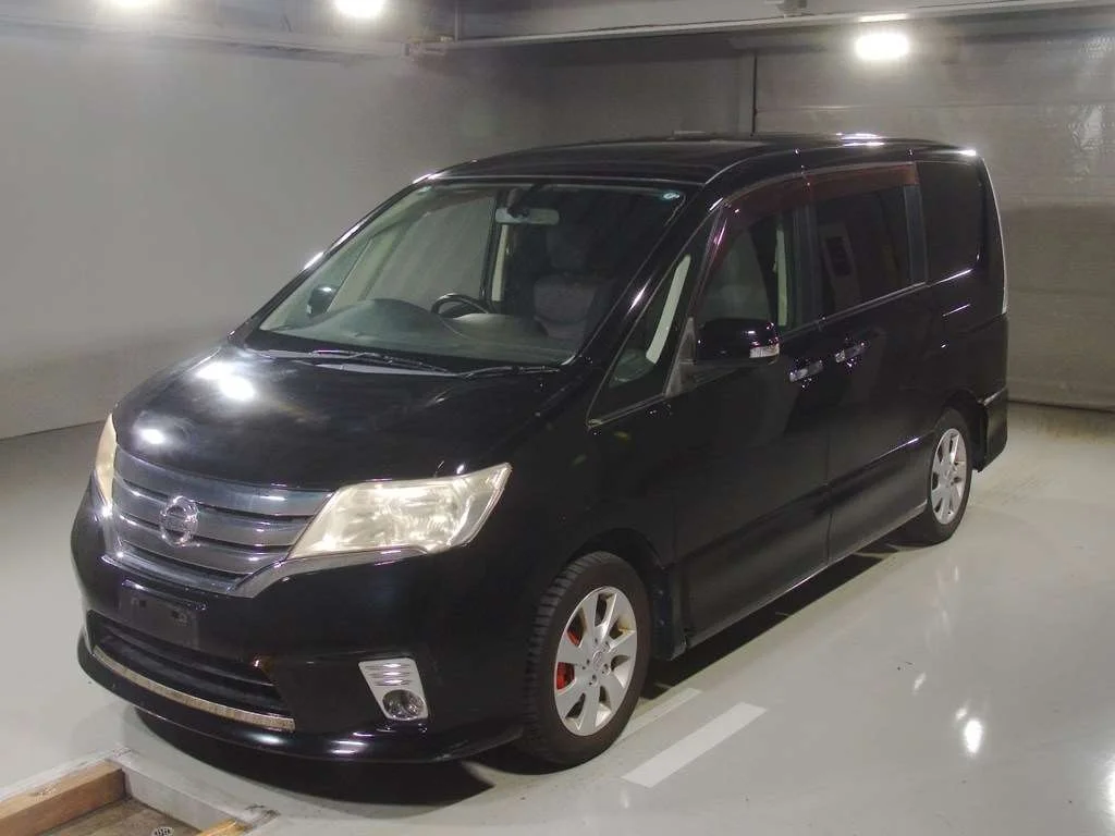 Nissan Serena 2011
