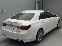 Цена авто Toyota Mark X с аукционов Японии, номер кузова GRX130, пробег 121 000, оценка 7