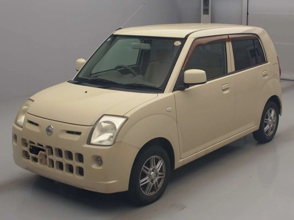 Nissan Pino 2008