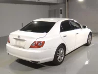 Цена авто Toyota Mark X с аукционов Японии, номер кузова GRX120, пробег 68 000, оценка 2