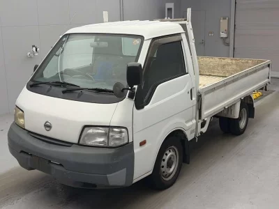 NISSAN VANETTE TRUCK